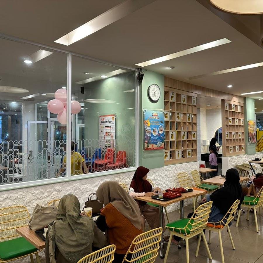 HokBen, Medan Satria