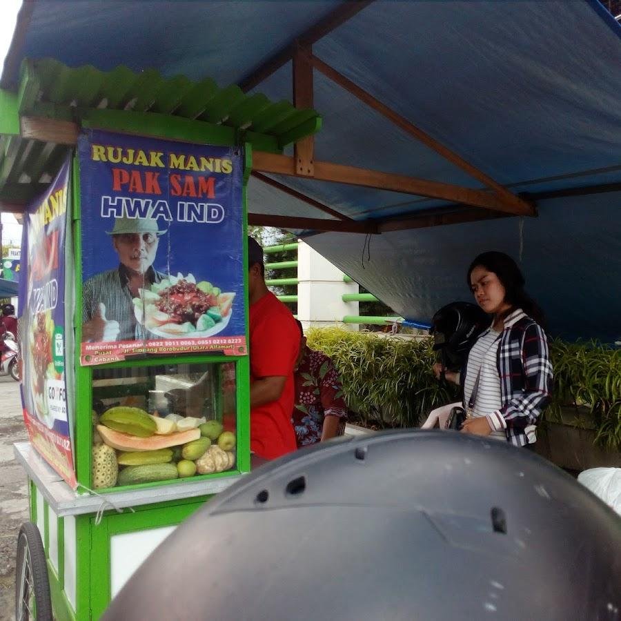 Rujak Manis Pak Sam Hwa Ing, Blimbing