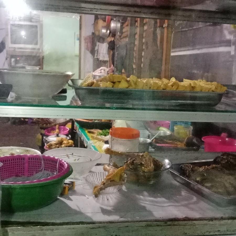 Warung Soto Madura, Jl. Lembang 131 Samaan