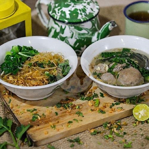 Review Padasuka Baso: Surga Bakso di Jl. Ahmad Yani Bandung