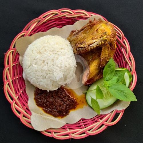 NASI AYAM BAKAR BUMBU RUJAK menu Condong Raos, Ngasem