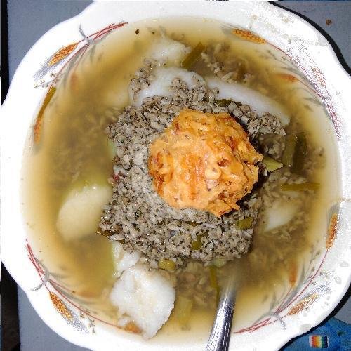 Lontong Kupang menu Lontong Kikil dan Kupang Bu Mintol