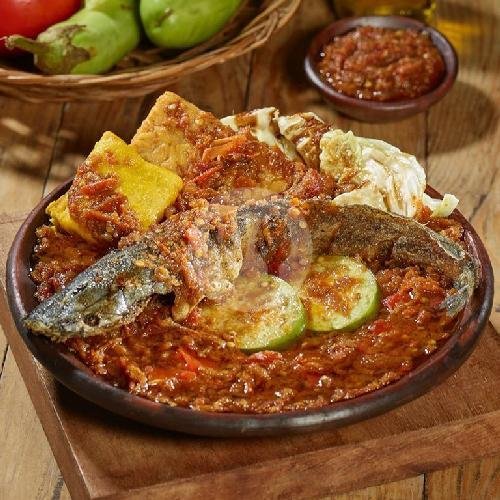 Review Super Penyet Setiabudi: Destinasi Kuliner Masakan Indonesia yang Wajib Dicoba di Semarang