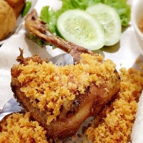 Ayam Bakar menu Pecel Lele Kang Bejo, Karanglo