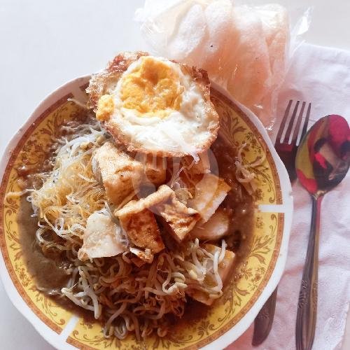 Paket Ketoprak+Es Teh+Telur menu Ketoprak Jakarta 212, UMY
