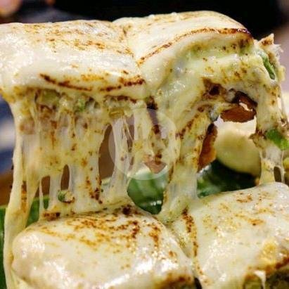 Martabak Nutella Susu Full menu Martabak Kalista 2, Cakung