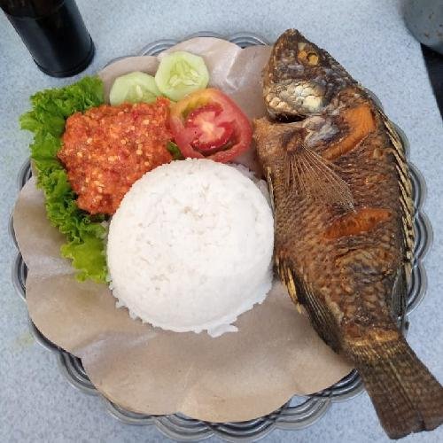 Review Restoran Tutut Budje di Tebet: Pengalaman Makan yang Tak Terlupakan Review Restoran Tutut Budje di Tebet: Pengalaman Makan yang Tak Terlupakan