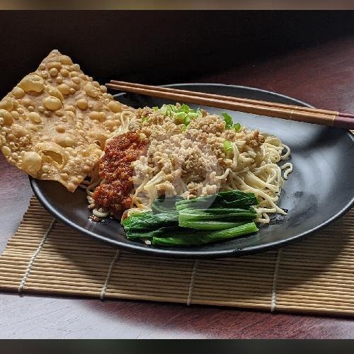 Review Mie SeMierang Kemuning: Mie Enak dan Cozy di Semarang Tengah