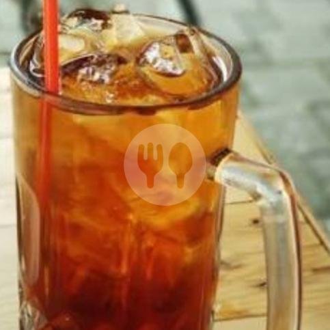 Serba Ingkung Alana Yovi: Menyusuri Kenangan Rasa di Surakarta