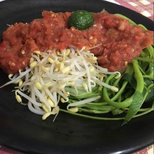 Nasi Ayam Bakar Jumbo menu Kedai Lombok Bunda, Singosaren