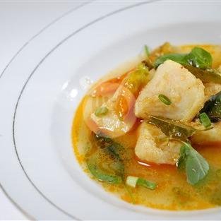Gindara Gulai/Sop menu Gulai Kepala Ikan Pak Untung, Singosari