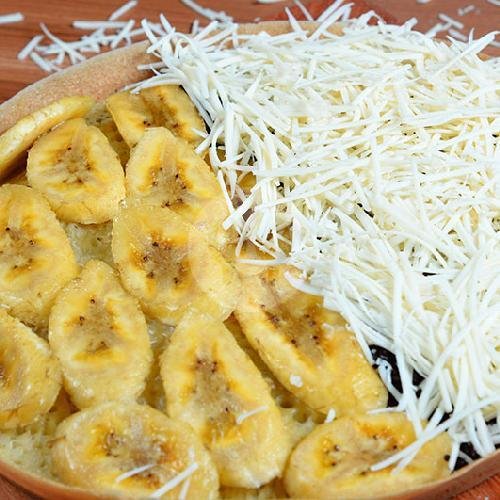 Keju + Coklat (original) menu Martabak Bangka Quessn Ceuss, Plumbon