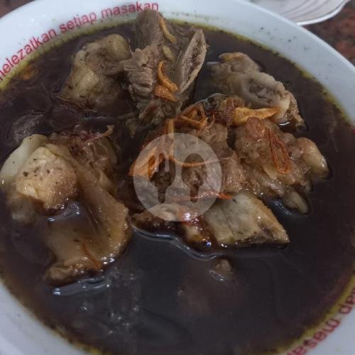Lontong Mie menu Rujak Cingur Esberg, Dau