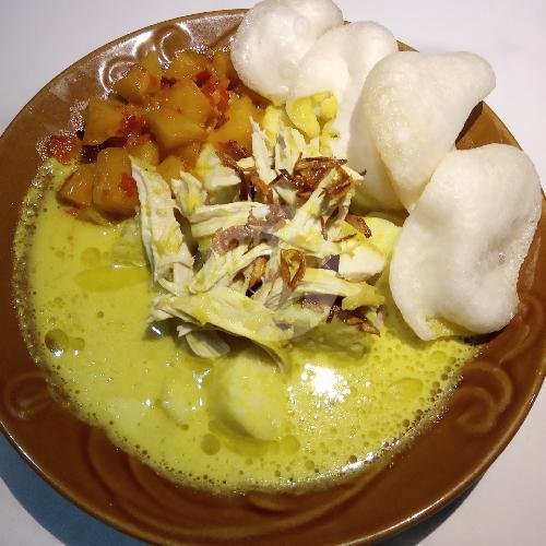 Lontong Opor Mantap menu Lontong Opor dan Nasi Kuning Mak Amin, Potorono