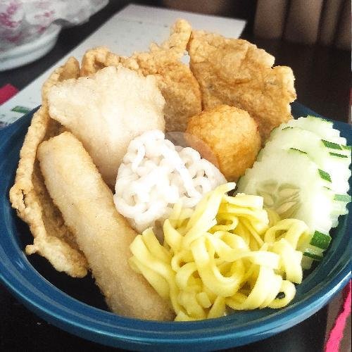 Siap Santap Isi 10 menu Pempek KTLM, Kedungkandang