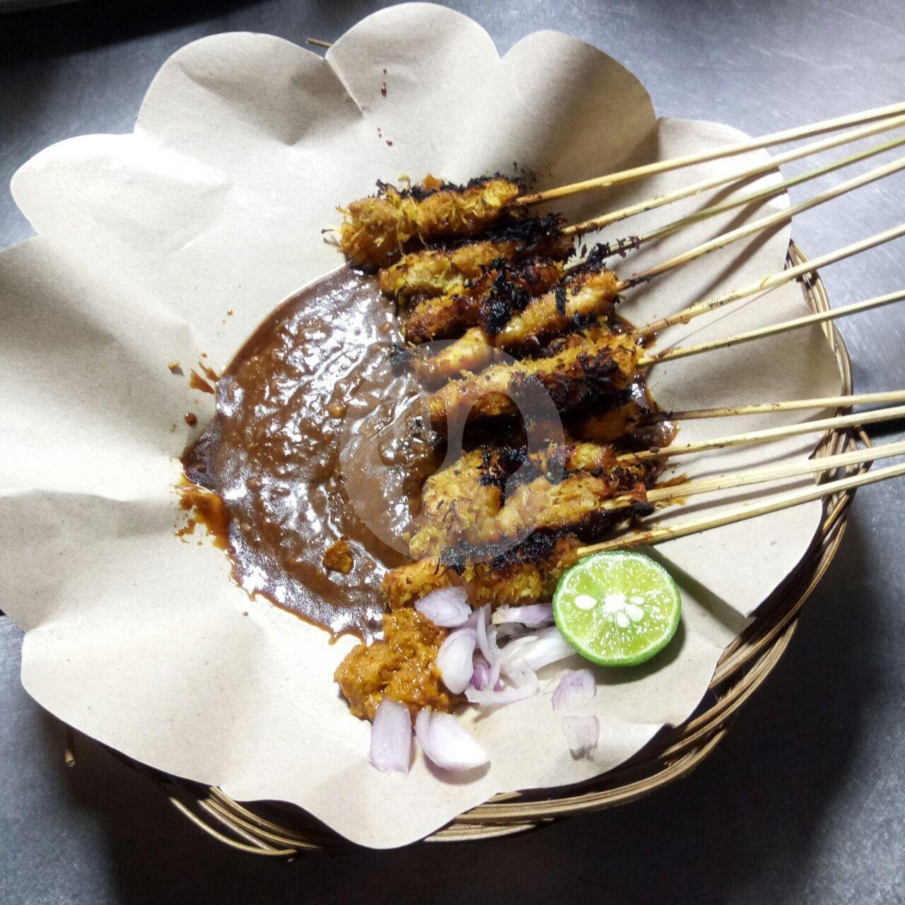 Sate Ayam Kelapa menu Sate Kelapa Arudam Khas Madura, Lowokwaru