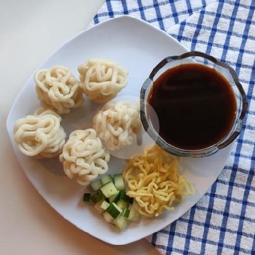 Peyek Kacang menu Pempek Manshurin