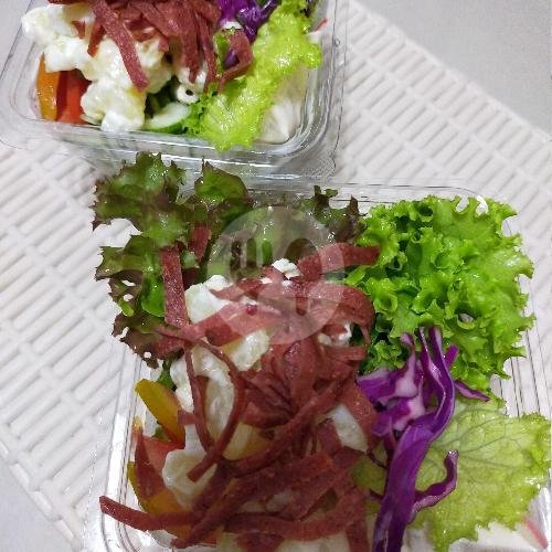 Crispy Chicken Salad menu Rumah Salad 168, Sunter