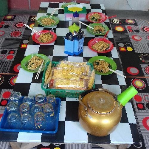 Mie Pedas Sedang menu Cilok Goang Uruy, Nangkaleah