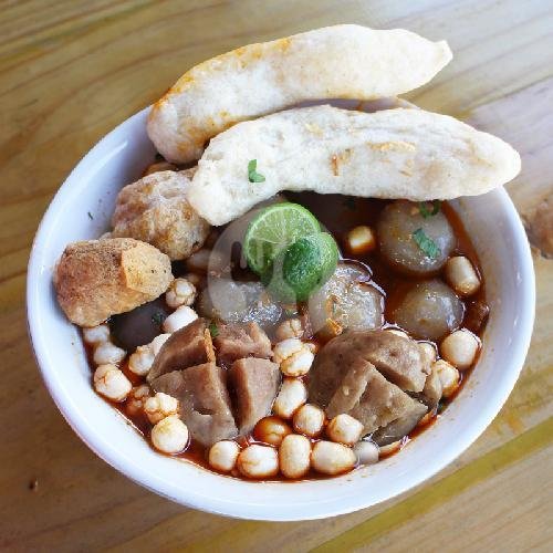 Jomblo Klasik Kuah Tomyam (Pake Baso Daging) menu Baso Aci Jomblo, Antapani
