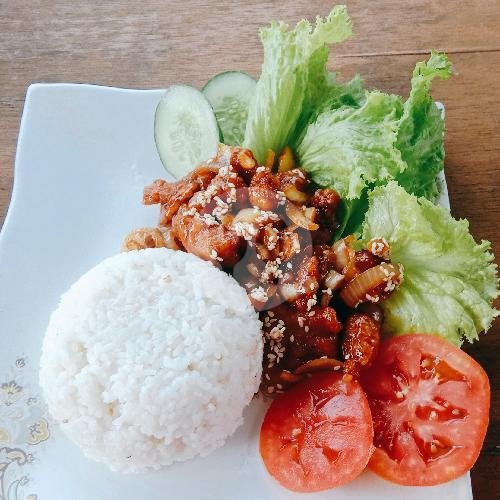 Jus Mangga menu Lotek Dan Juice Bu Penika, Pogung Kidul