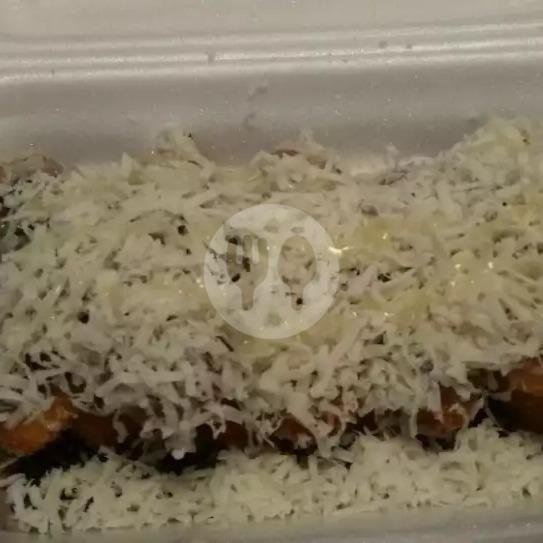 Roti Kacang Keju menu Roti Panggang 88, Ciracas