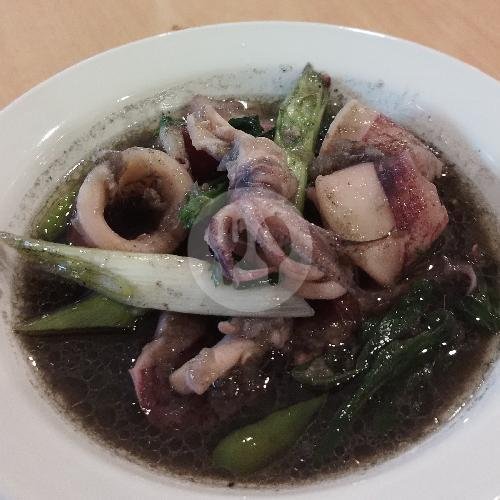 Review Menarik ROA Manadonese Food di Pancoran: Surga Kuliner Pedas yang Wajib Dicoba