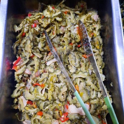 Ayam Opor menu Warung Nasi Bu Arif Prasmanan (Spesial Gudeg), Gubeng
