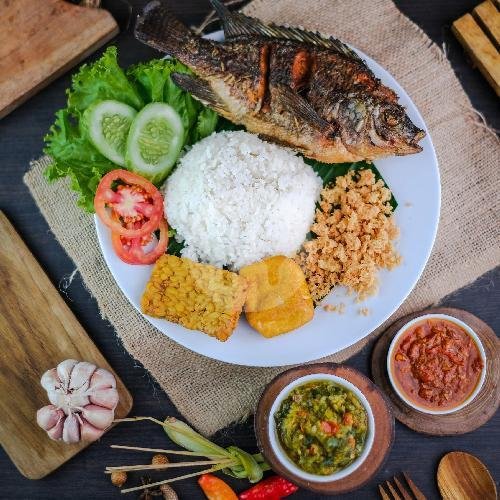 Juice Wortel menu AYAM PENYET SAMBEL IJO MA IMIN 1, KOPOMAS