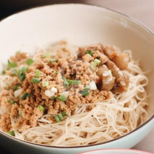 Kwetiau Pangsit menu Mie Pinangsia Tans Noodle, Rungkut Mejoyo