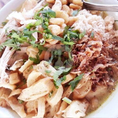 Bubur Ayam Standart Kuah Opor menu Bubur Ayam Kang Sam Dan Kupat Opor Bandung, Damai