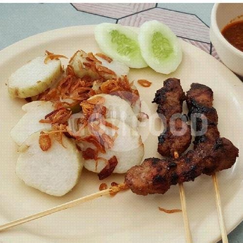 Sate Lontong menu Nasi Ayam Ahun, Jelambar