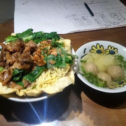 Bakso menu Mie Ayam Pangsit Pak Gun, Samirono