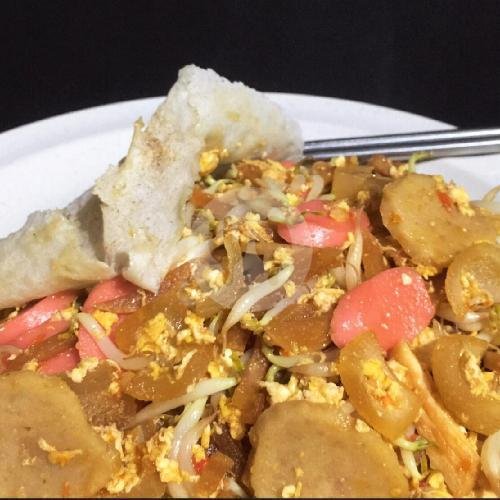 Lumpia Basah Istimewa menu Lumpia Basah Rizqia, Cirateun