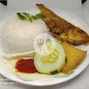 Nasi uduk menu PAKAR NASI UDUK