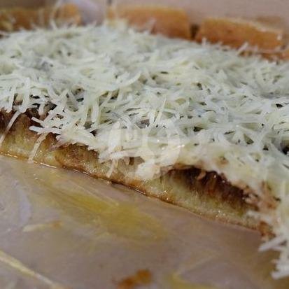 Martabak Manis Coklat Wijen Susu menu Martabak Bg Ucup, Gunung Putri