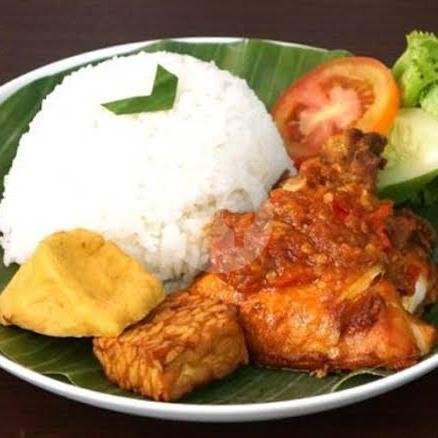 Nasi Ayam Kecap menu Warung Jangan Lupa Makan, Ngagel