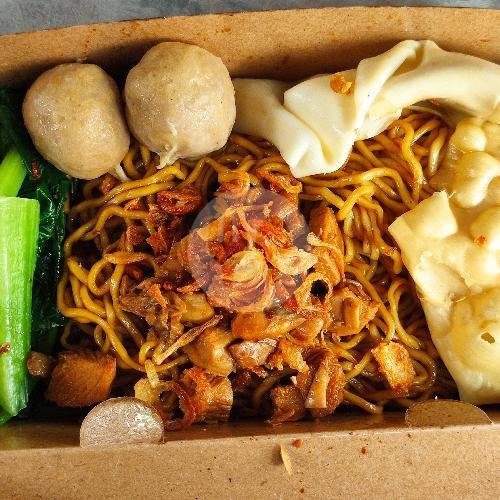 Mie Yamin Ala Bude Gendut + Telur menu Mie Ayam Bude Gendut, Jatinegara