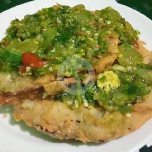 Telur Geprek Sambal Matah + Nasi menu Geprek Kangde, Sumbersari