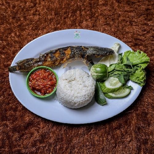 Paket Nasi Bebek Goreng Kremes menu Tenda Makan Pak Kumis Antasari, Cipete Selatan
