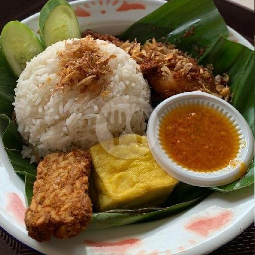 Siomay Crunchy: Surga Kuliner di Sukabumi yang Wajib Dicoba