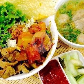 Cwie Mie Ati Ampela menu Cwie Mie 87, Lombok