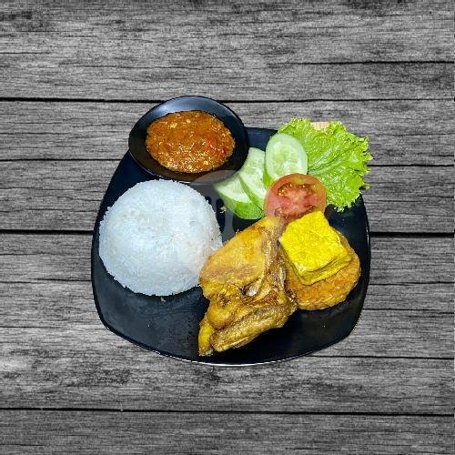 (Paket) Ayam Penyet + Nasi + Tahu + Tempe menu Ayam Kremes Juara Bertahan (Juber), Gegerkalong