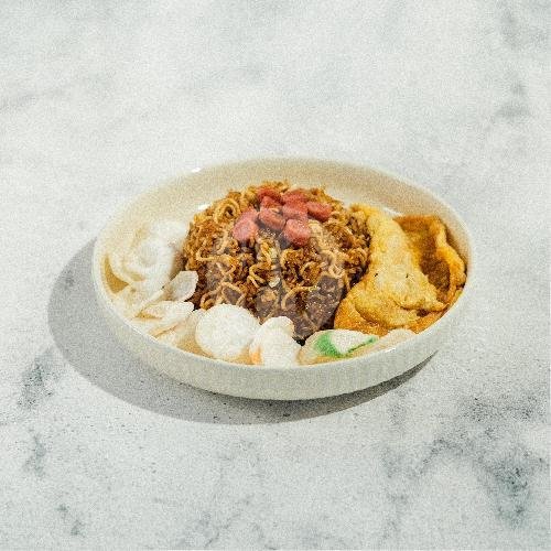 Magelangan Spesial menu Warmindo Mang Ujo