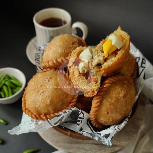 Signature Soes Satuan menu bunda JOELI Cakes & Bakery, Bintaro Sektor 3A