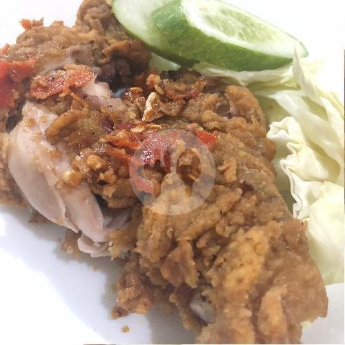 Teh menu Ayam & Bebek Goreng Mbak Tyas, Tlogosari