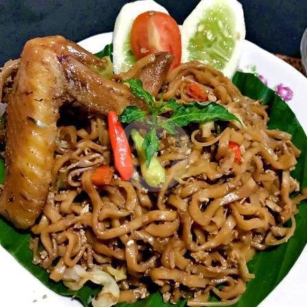 Kwetiau Goreng Special menu Nasi Goreng Gila Usemka, kalibata