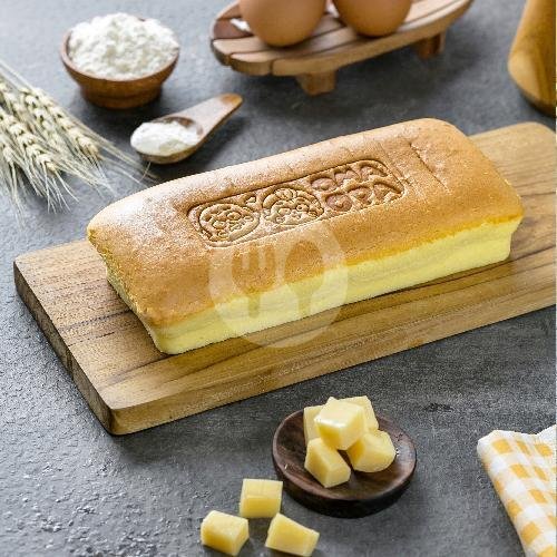 Review Menarik di Oma Opa Cakery UNS Jebres: Surga Kue yang Bikin Lupa Diet