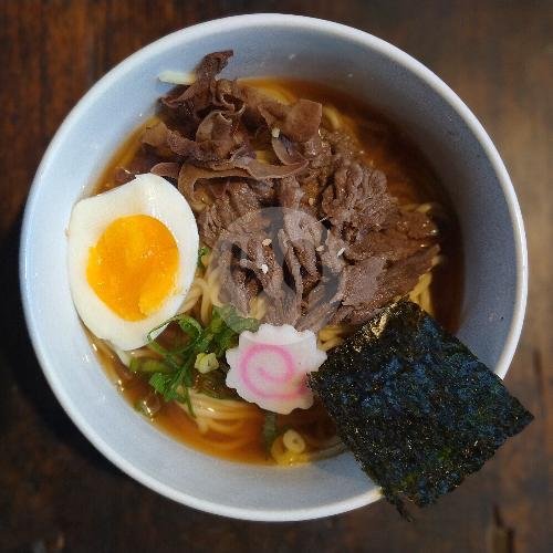 Jajangmyeon menu Takopokki, Tamanan