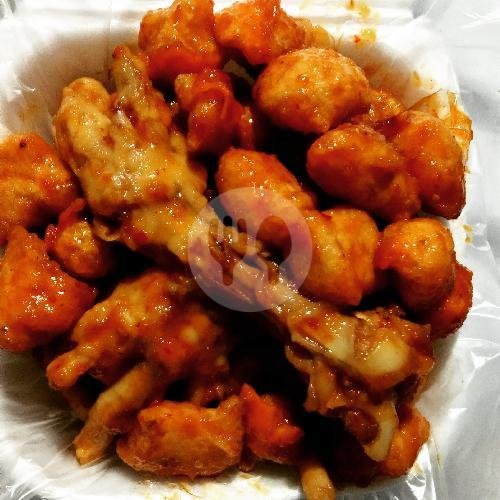 Karedok Cireng menu Warung Seblak Anie, Kebon Gedang